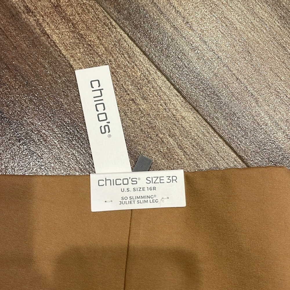 NWT Chico’s Pant - Picture 8 of 8